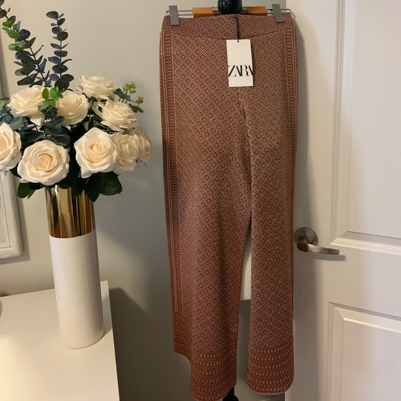 Fancy wide leg - Picture 1 of 10